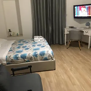 Pensión Largo Otranto -
